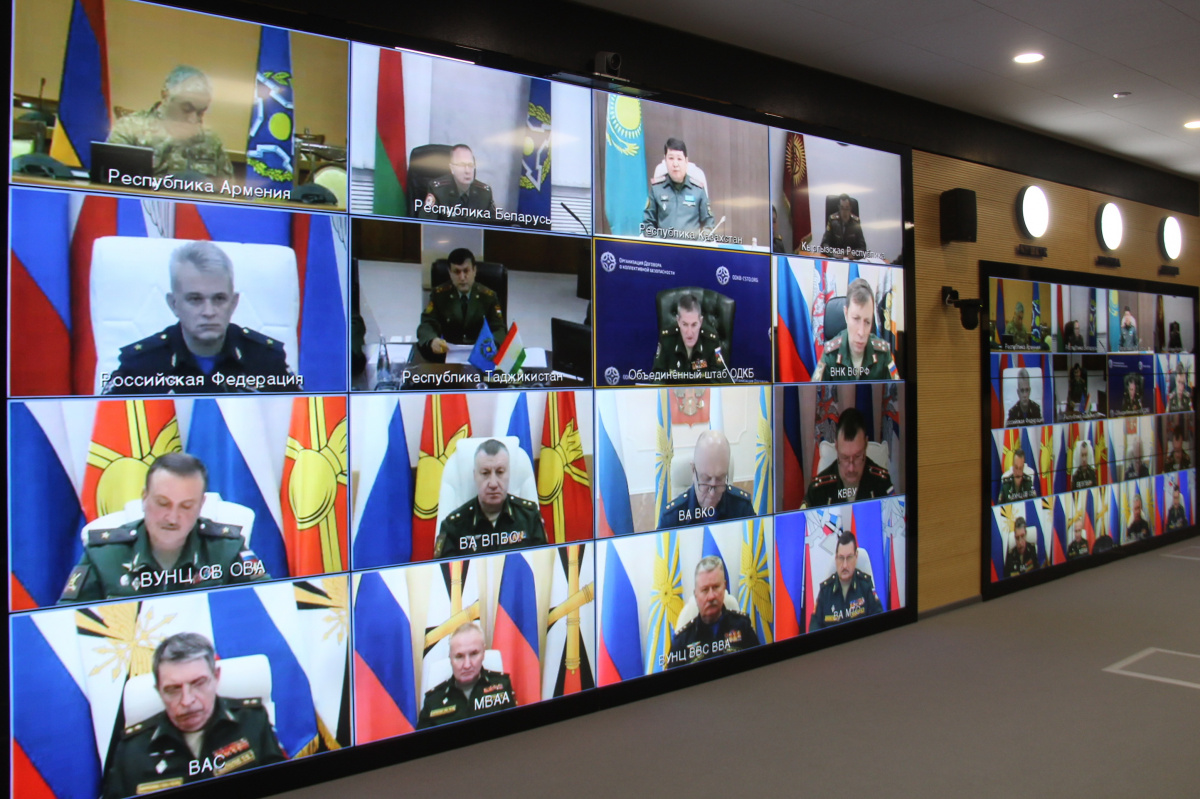 В Объединенном штабе ОДКБ в режиме видеконференции состоялось заседание рабочей группы при Совете министров обороны ОДКБ по координации совместной подготовки военных кадров и научной работы