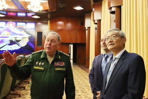 The SCO Secretary General visited he CSTO Joint Staff 