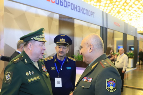 in Yerevan, Chief of the Joint Staff visited the III International Exhibition of Defense Technologies "ArmHiTech-2022”